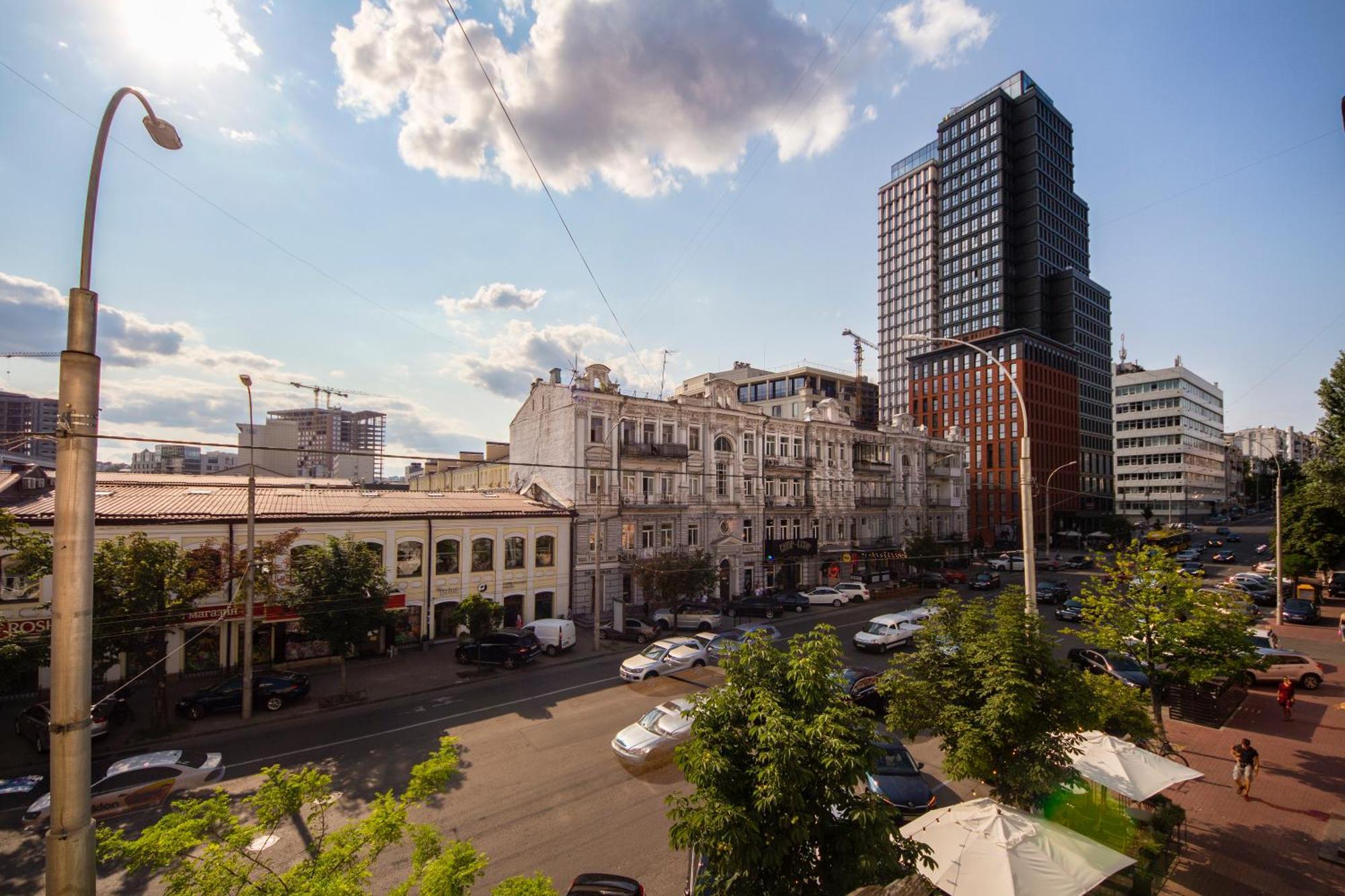 Central Apartments Kiev Eksteriør billede
