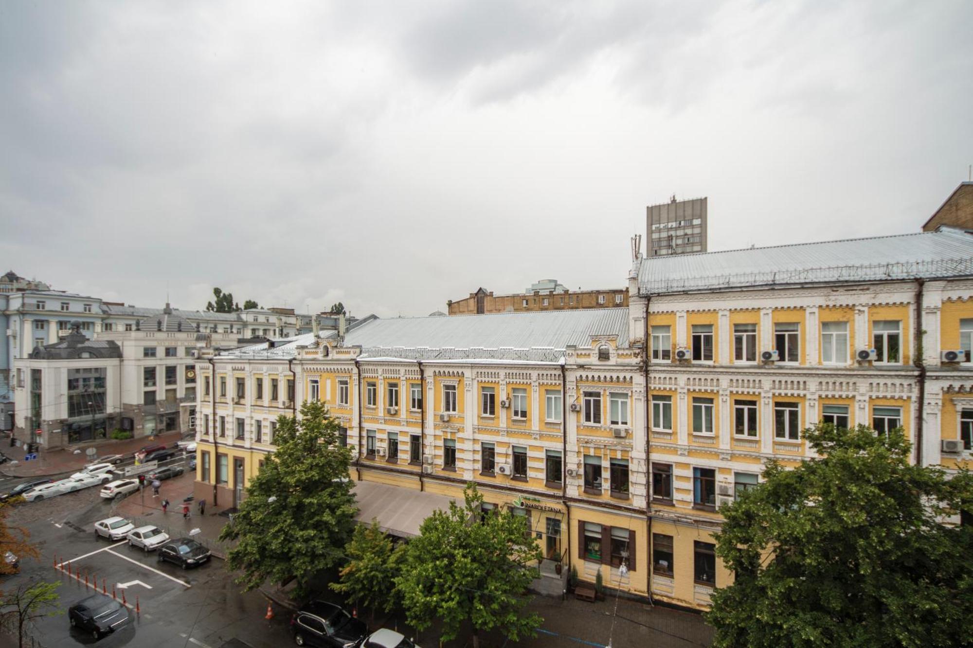 Central Apartments Kiev Eksteriør billede